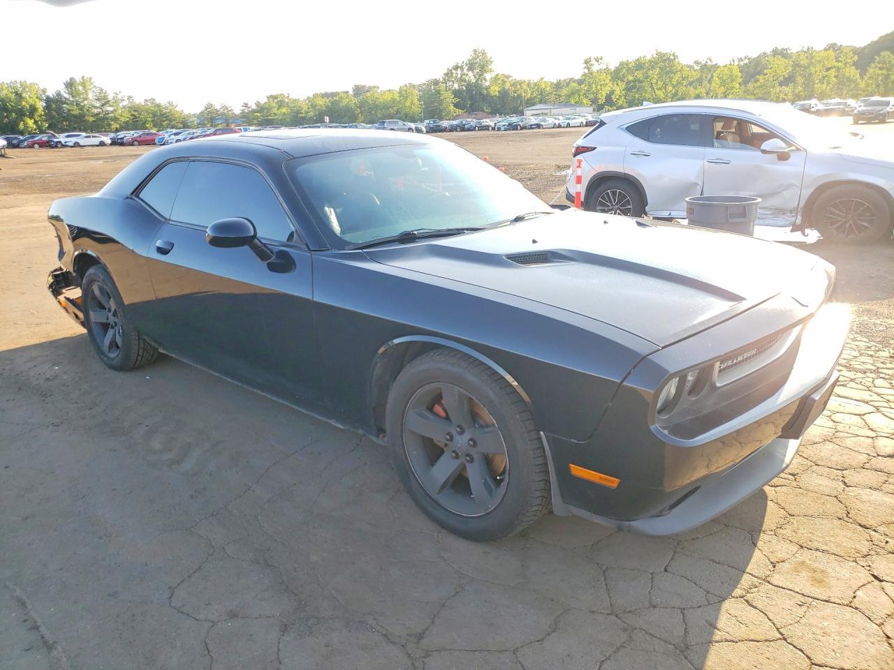 2013 Dodge Challenger Sxt - zdjęcie 4