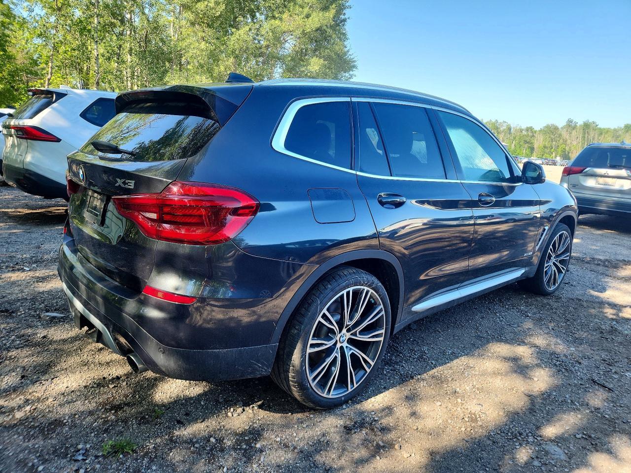 2018 BMW X3 xDrive30I - zdjęcie 3