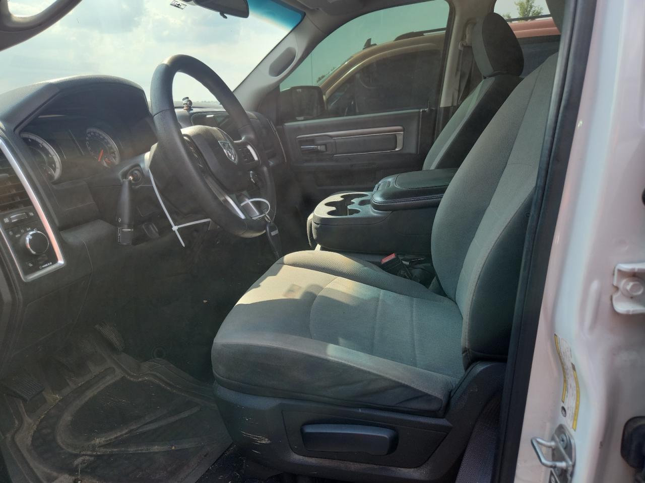 2021 Ram 1500 Classic Slt - zdjęcie 7