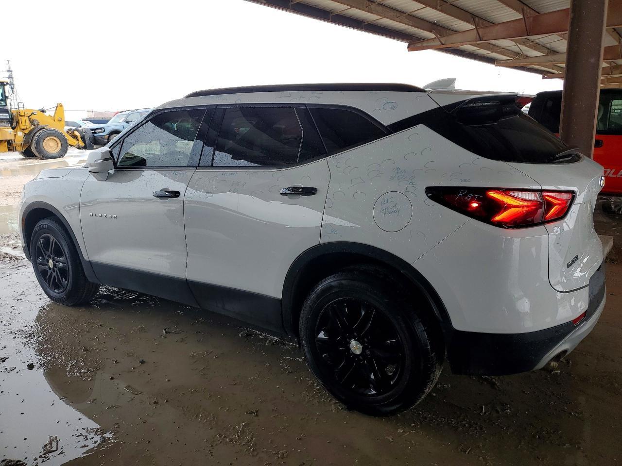 2021 Chevrolet Blazer 2Lt - zdjęcie 2