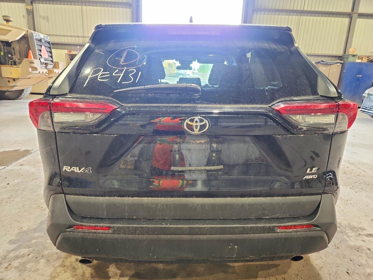 2019 Toyota Rav4 Le - zdjęcie 6