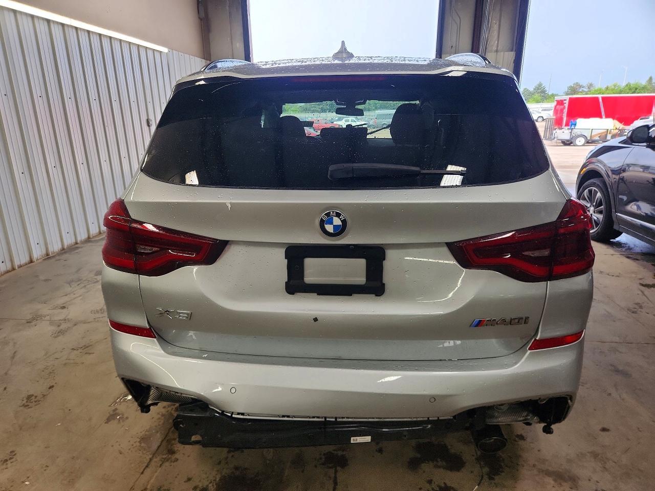 2021 BMW X3 xDrivem40I - zdjęcie 6