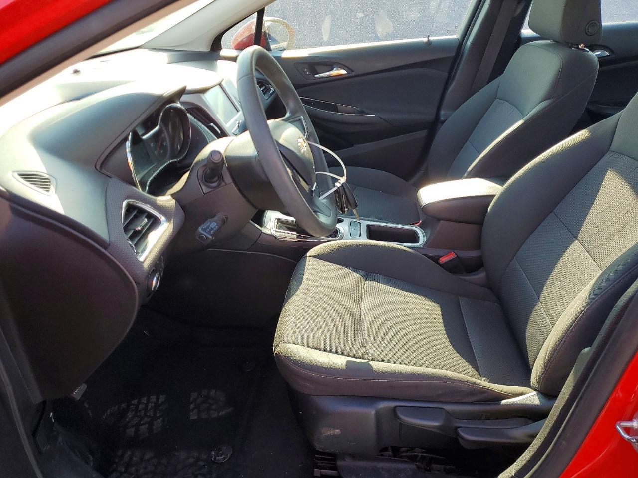 2018 Chevrolet Cruze Ls - zdjęcie 7