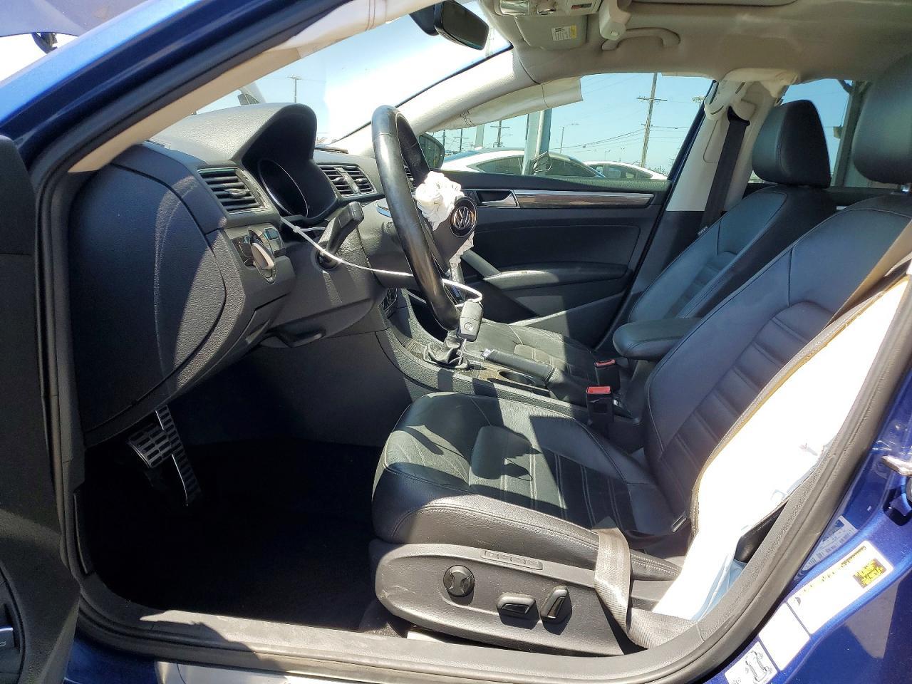 2016 Volkswagen Passat Sel - zdjęcie 7