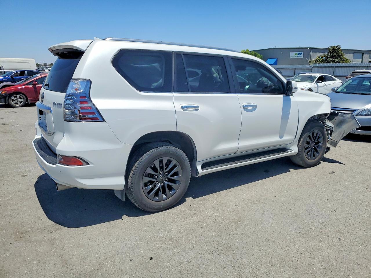 2023 Lexus Gx 460 - zdjęcie 3