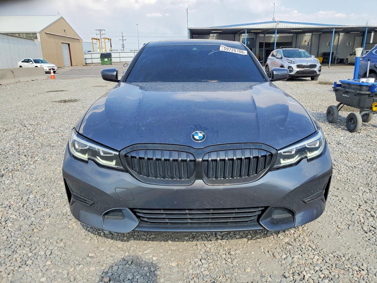 2021 BMW 330Xi - zdjęcie 5