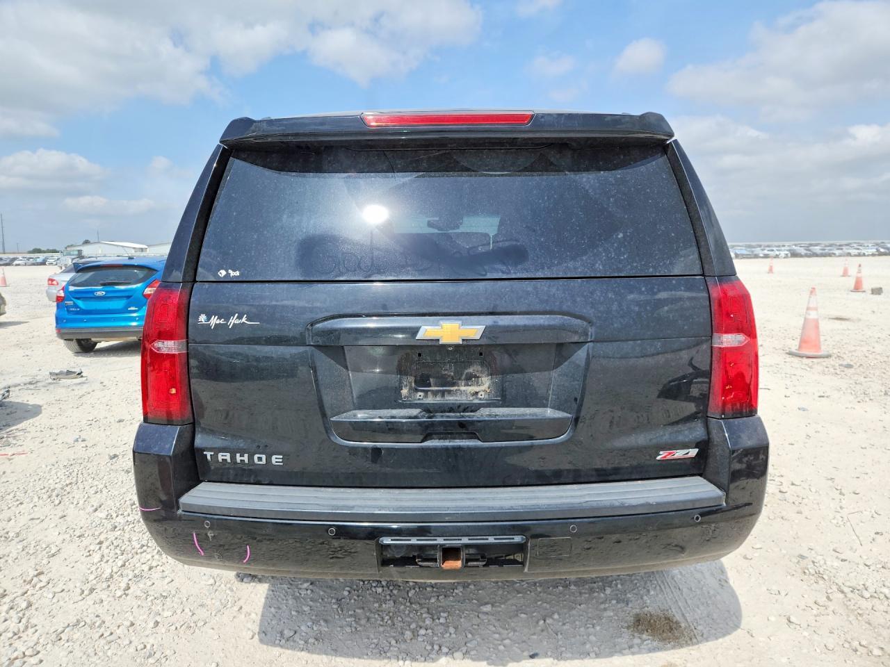 2016 Chevrolet Tahoe K1500 Lt - zdjęcie 6