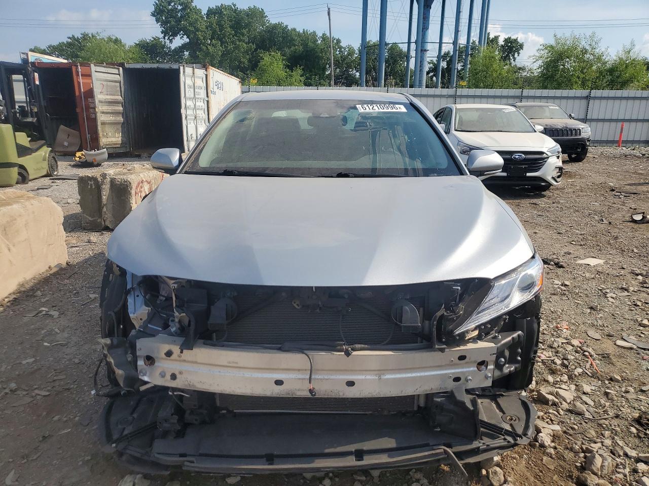 2018 Toyota Camry Xle - zdjęcie 5