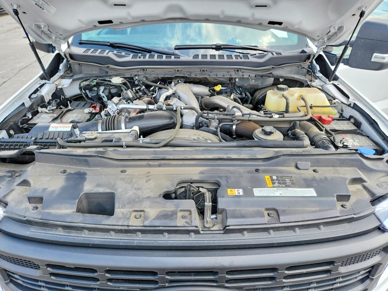 2024 Ford F250 Super Duty - zdjęcie 11