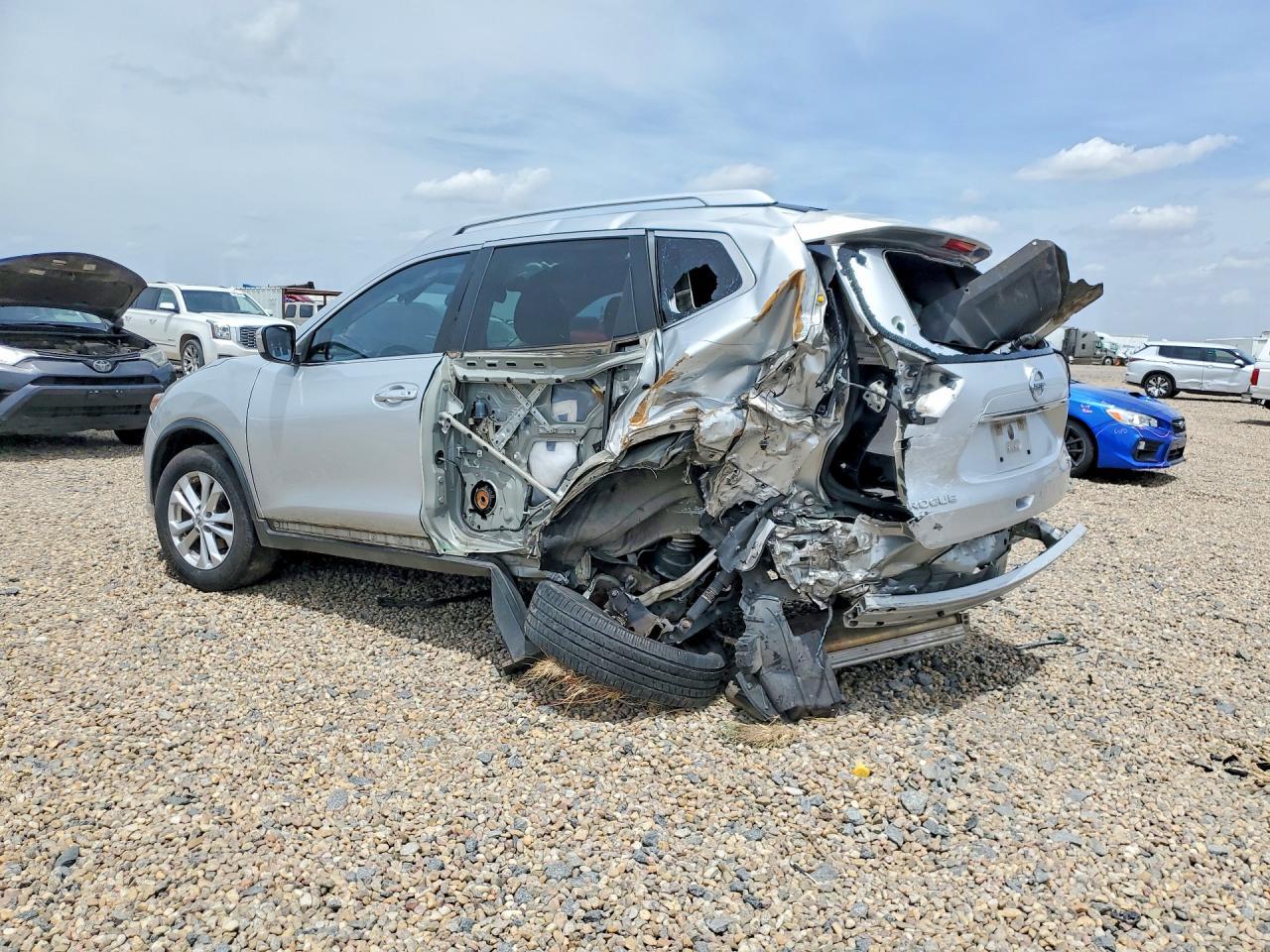 2015 Nissan Rogue Sv - zdjęcie 2