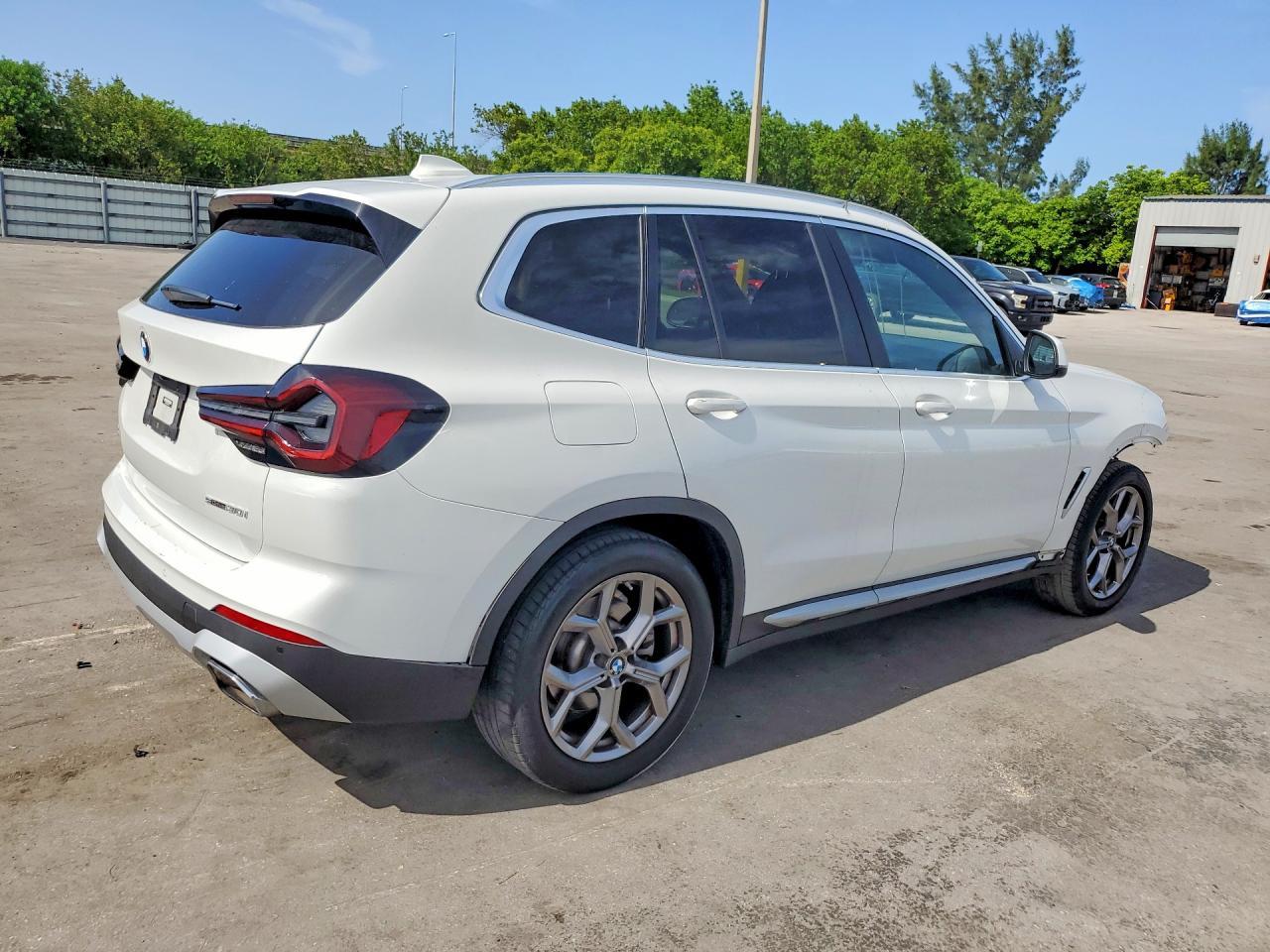 2022 BMW X3 Sdrive30I - zdjęcie 3