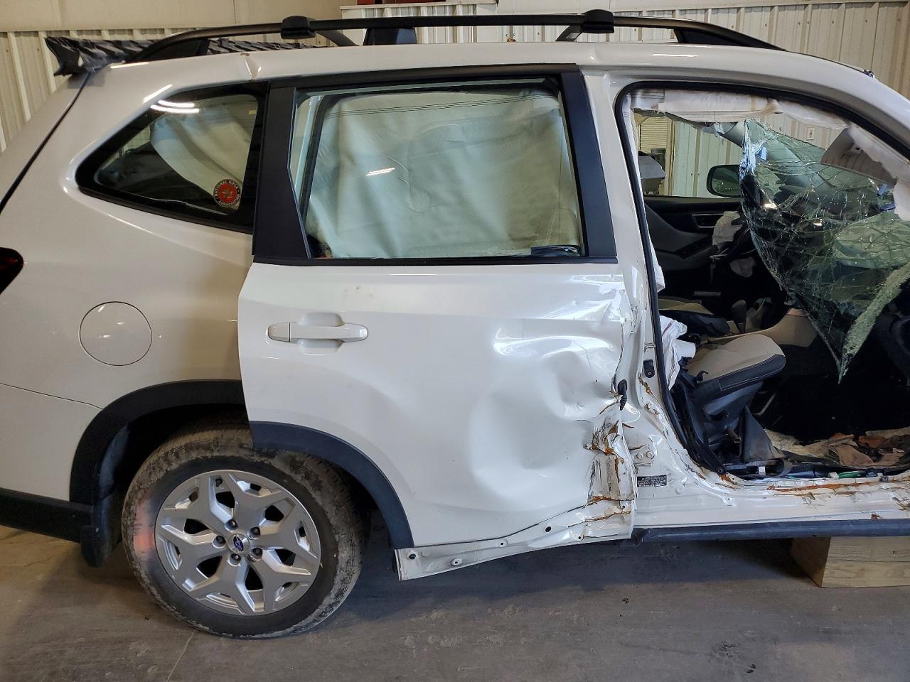 2019 Subaru Forester - zdjęcie 11