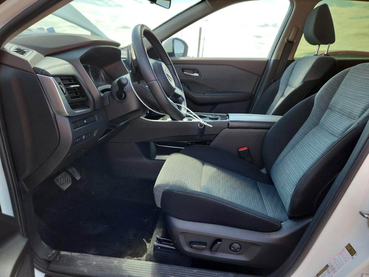 2023 Nissan Rogue Sv - zdjęcie 7