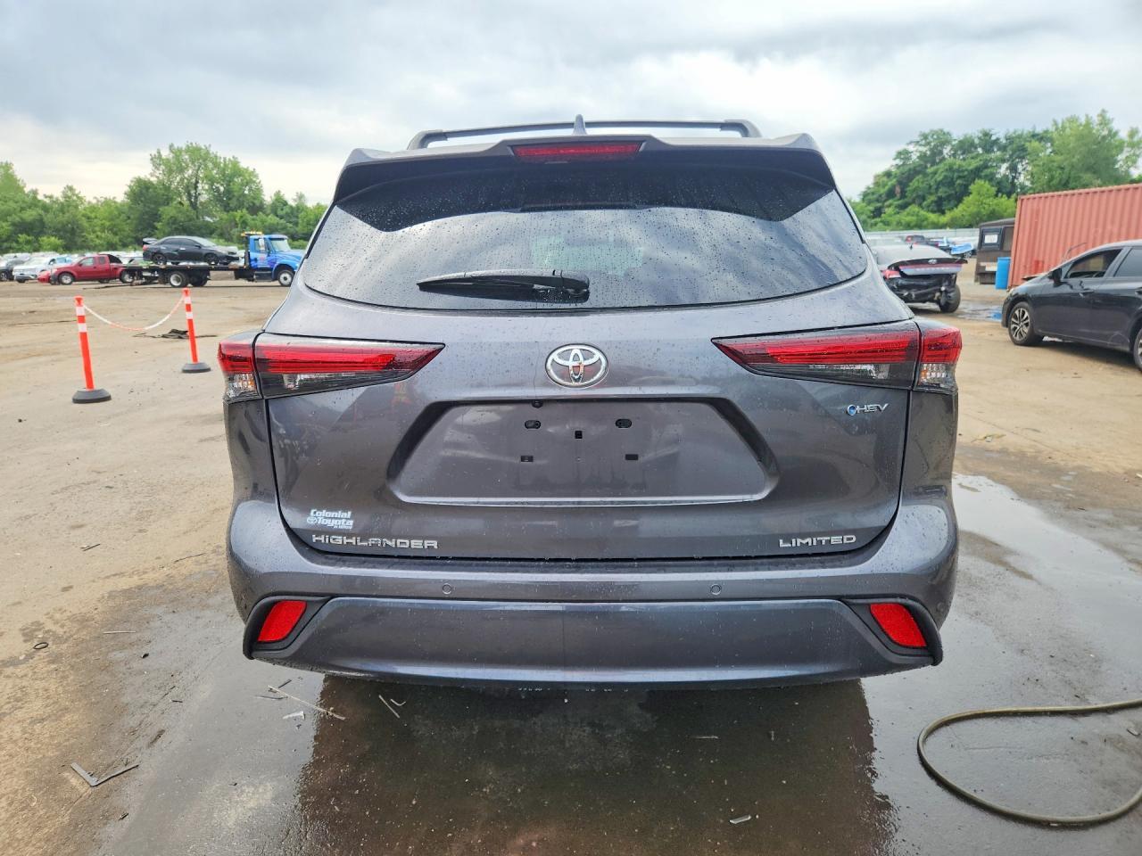 2025 Toyota Highlander Hybrid Limited - zdjęcie 6