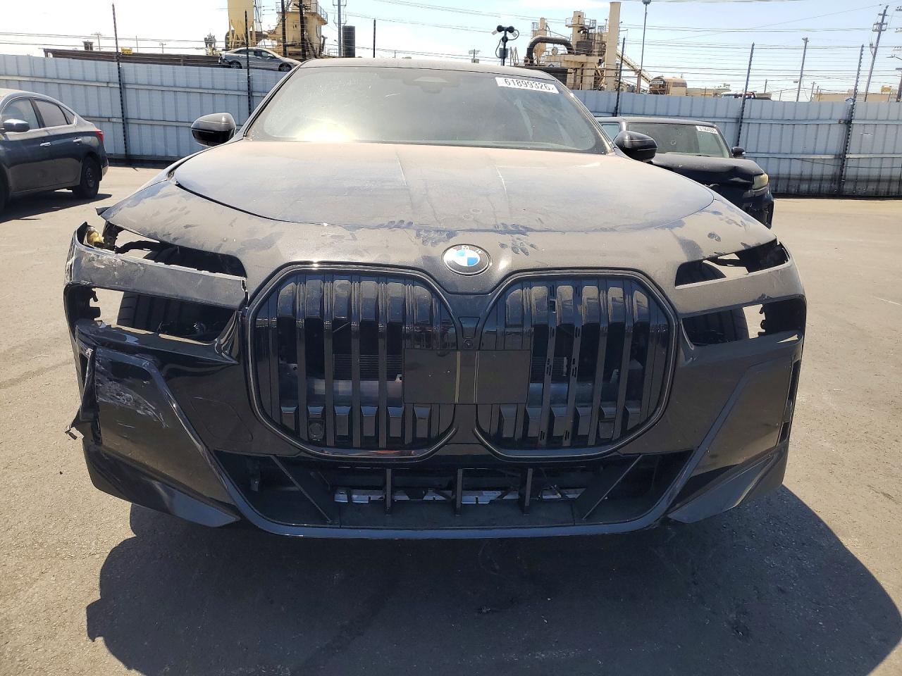 2024 BMW 740 I - zdjęcie 5