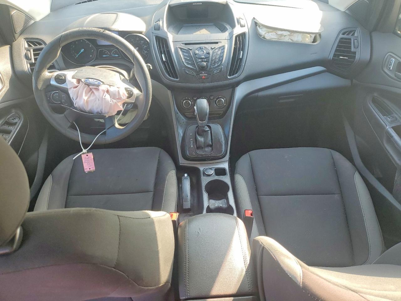 2016 Ford Escape - zdjęcie 8