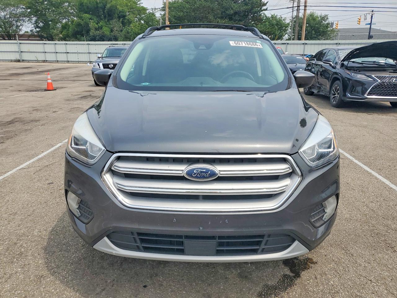 2018 Ford Escape Sel - zdjęcie 5