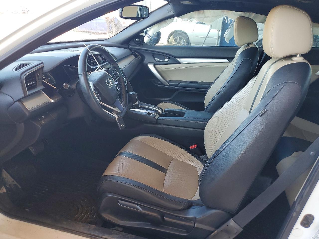 2017 Honda Civic Touring - zdjęcie 7
