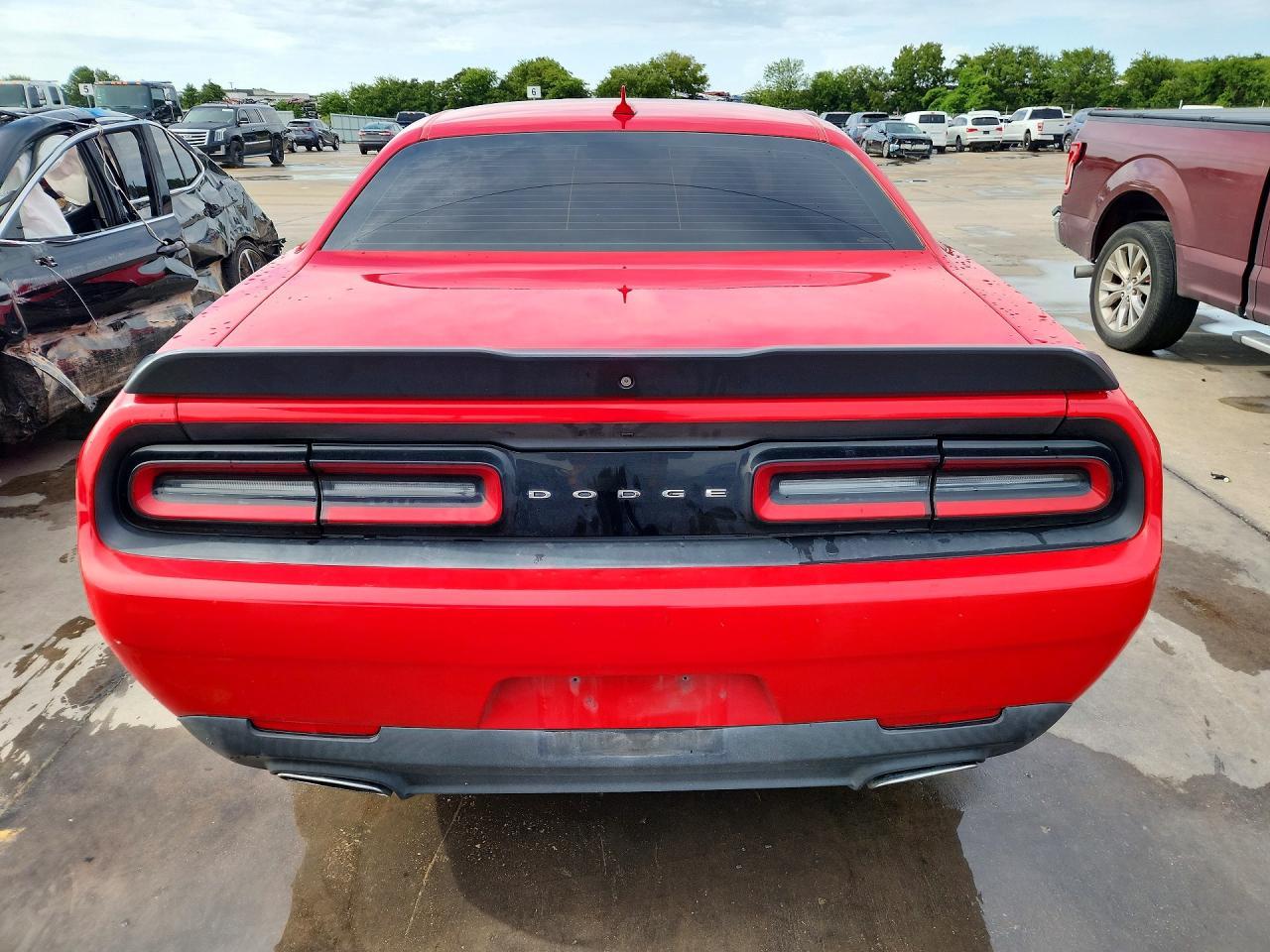 2017 Dodge Challenger Sxt - zdjęcie 6