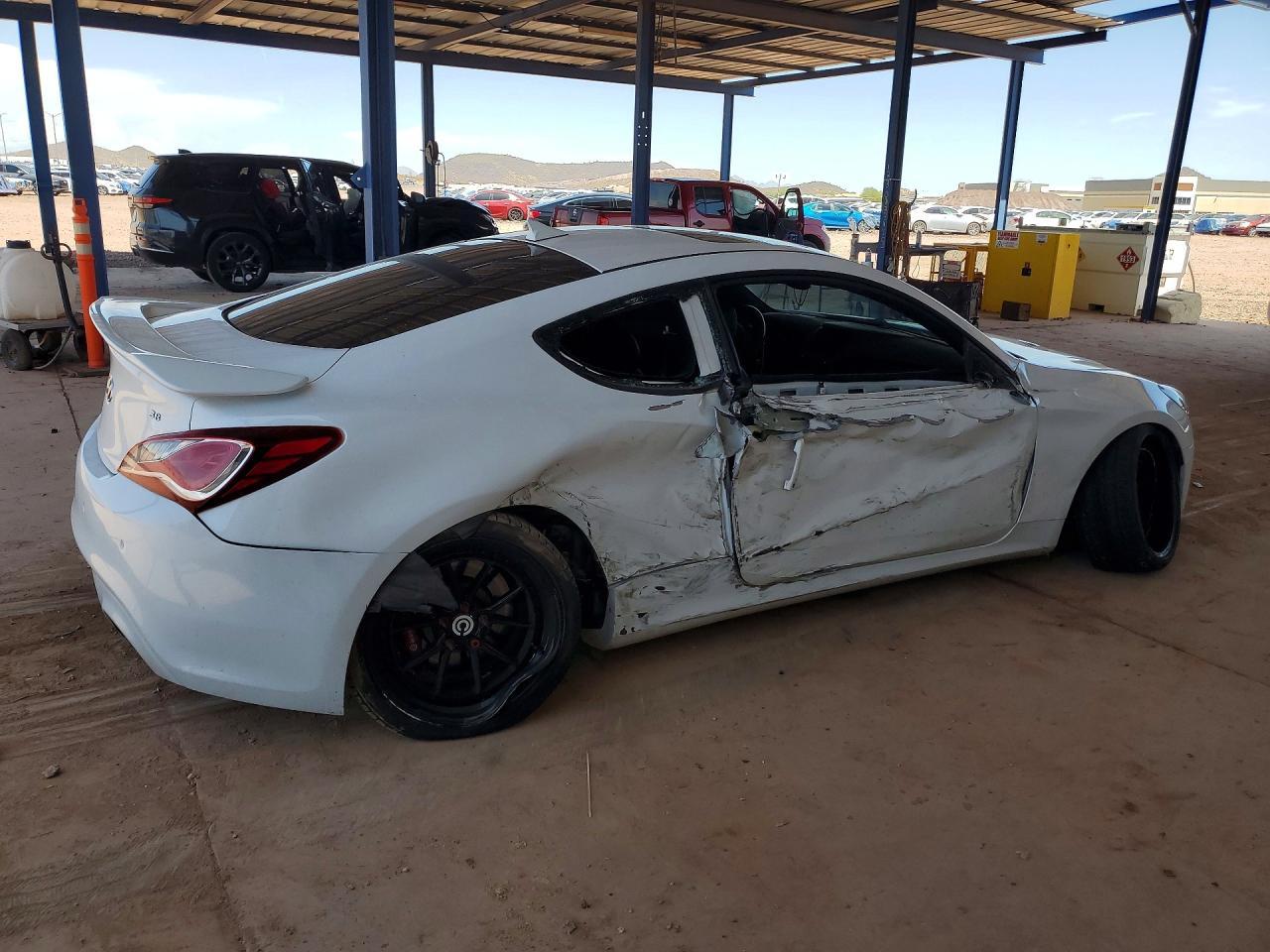 2016 Hyundai Genesis Coupe 3.8 Ultimate - zdjęcie 3