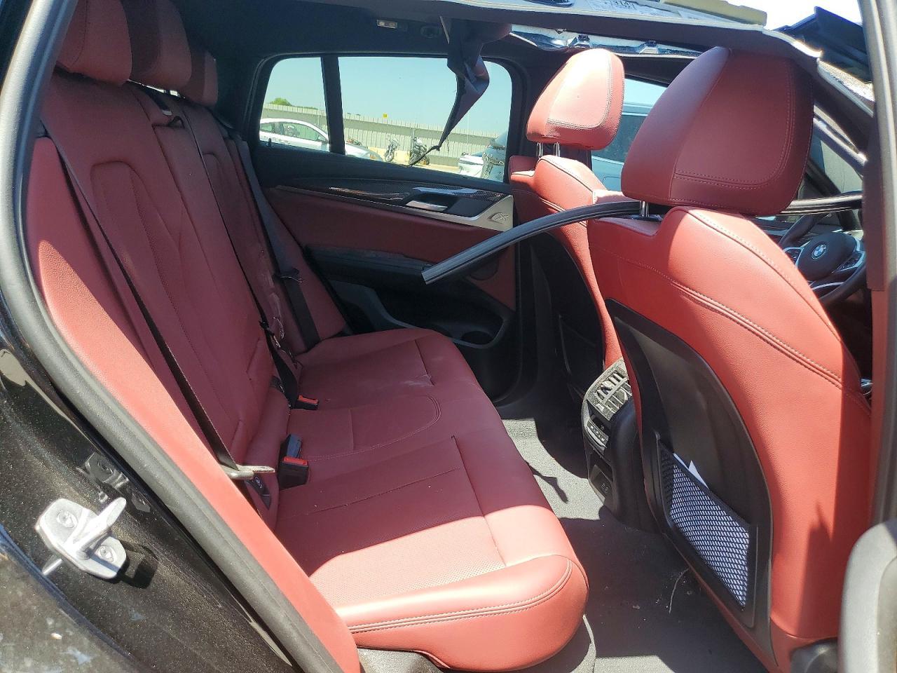 2024 BMW X4 M40I - zdjęcie 11