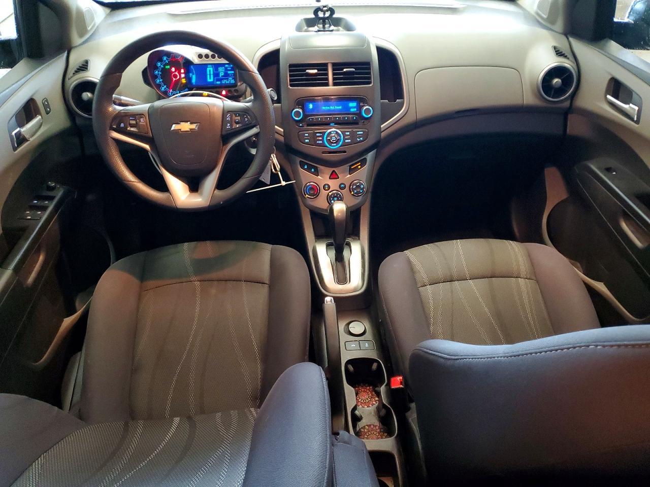 2015 Chevrolet Sonic Lt - zdjęcie 8