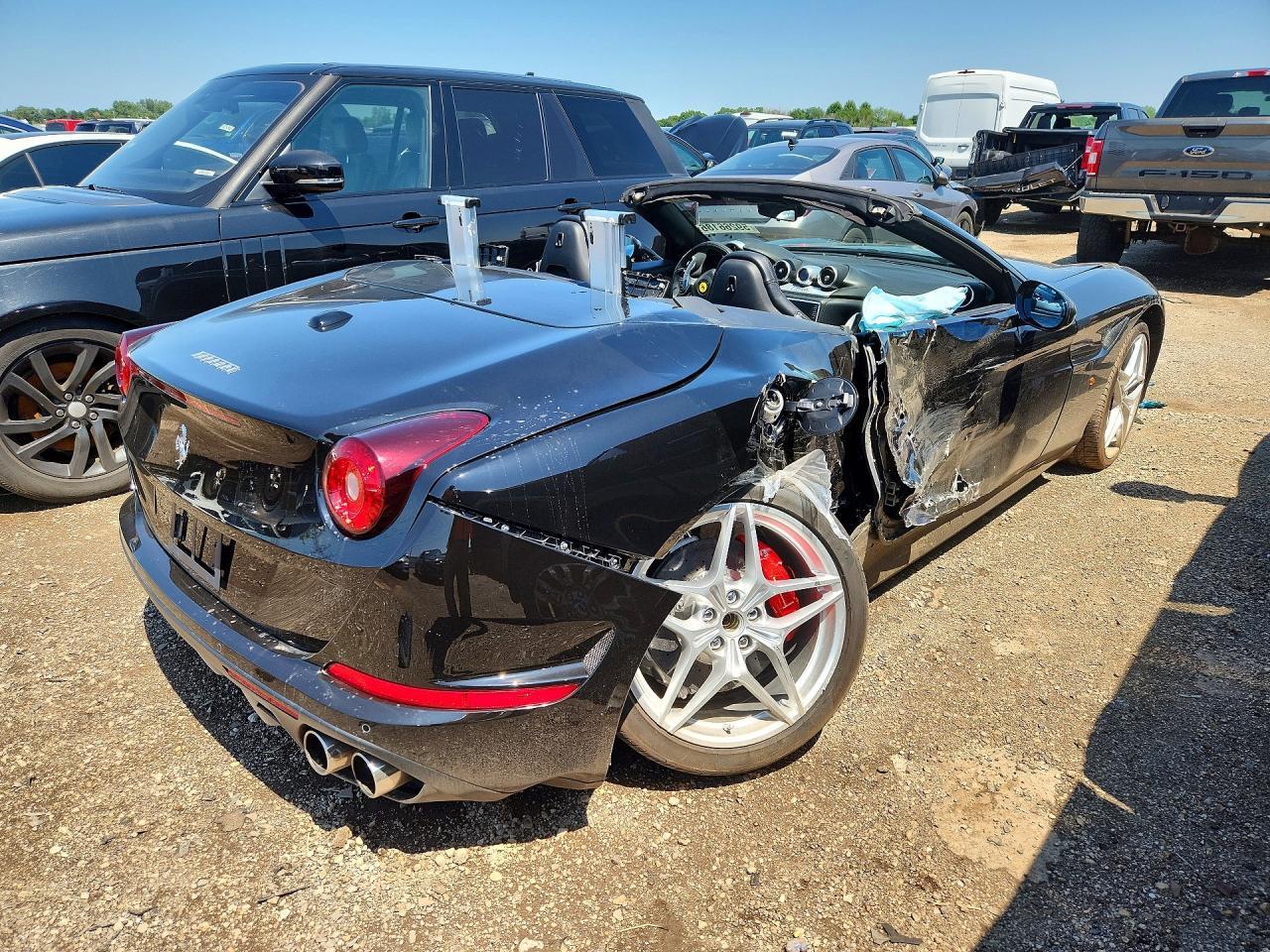 2015 Ferrari California T - zdjęcie 3