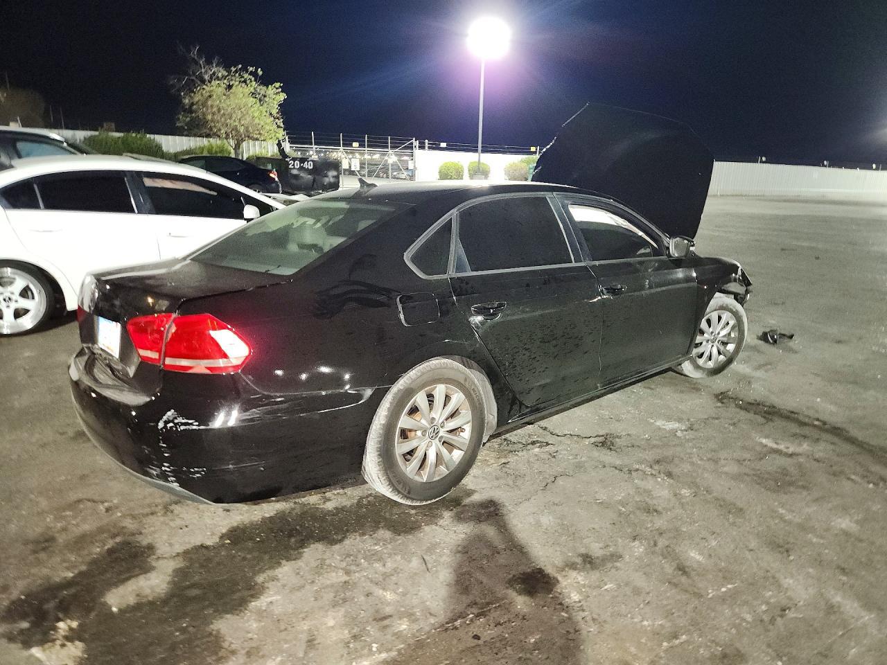 2015 Volkswagen Passat S - zdjęcie 3