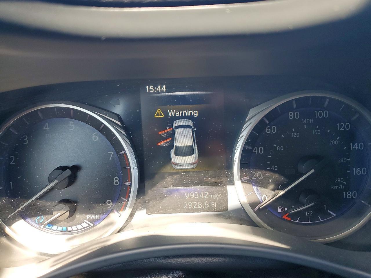 2014 Infiniti Q50 Hybrid Sport - zdjęcie 9