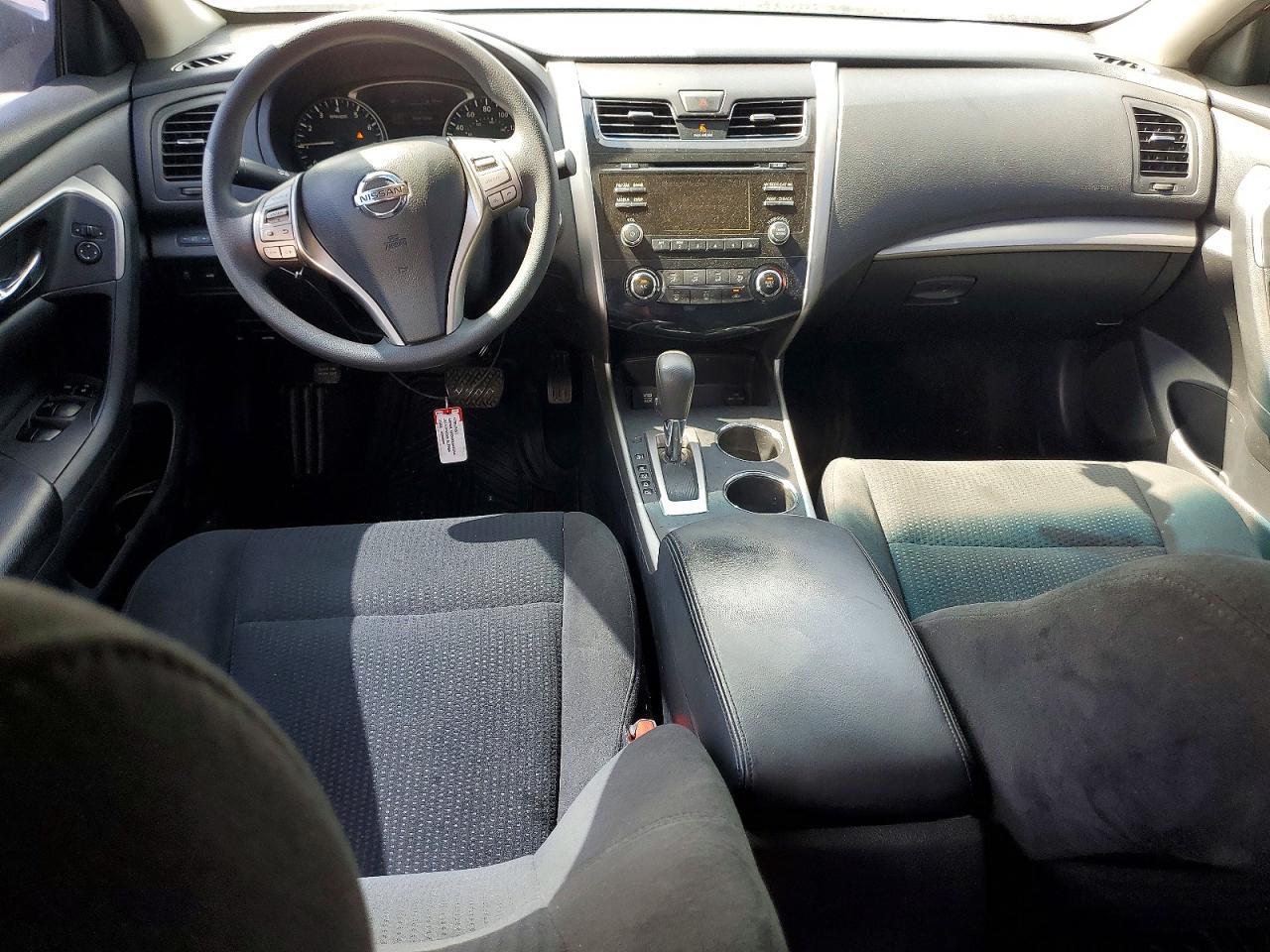 2015 Nissan Altima 2.5 S - zdjęcie 8