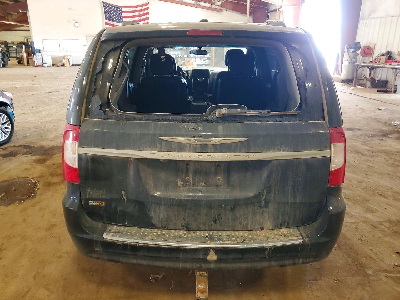 2016 Chrysler Town & Country Touring L - zdjęcie 6