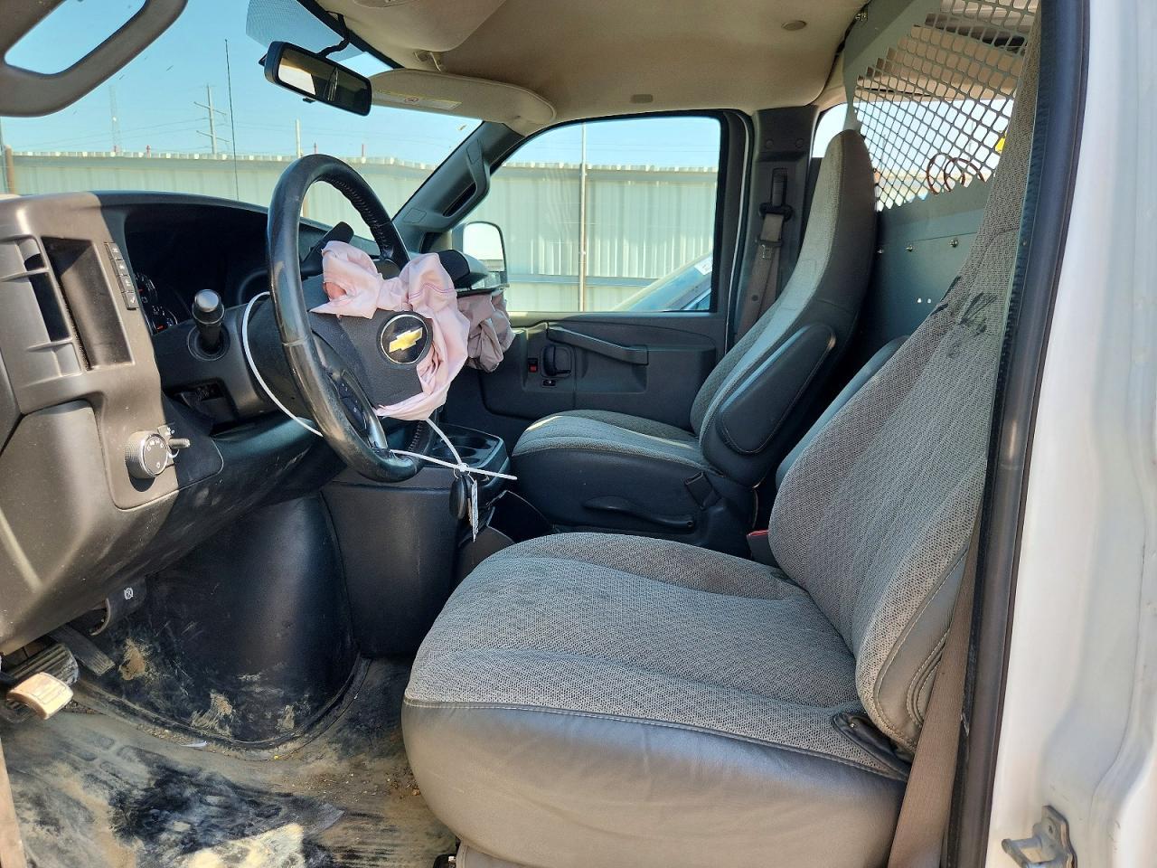 2019 Chevrolet Express G2500 - zdjęcie 7