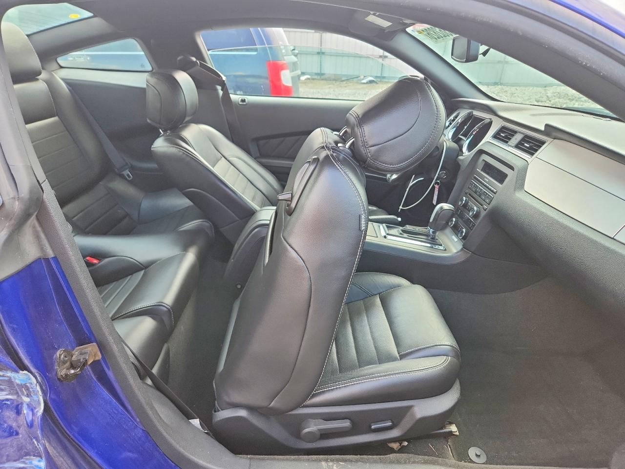 2014 Ford Mustang - zdjęcie 10