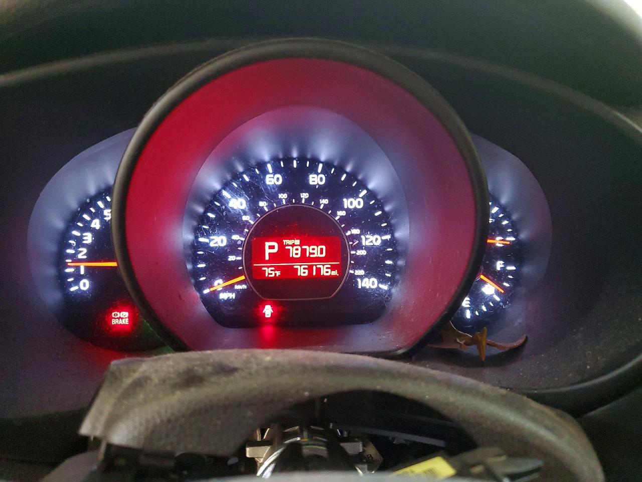 2016 Kia Soul Base - zdjęcie 9