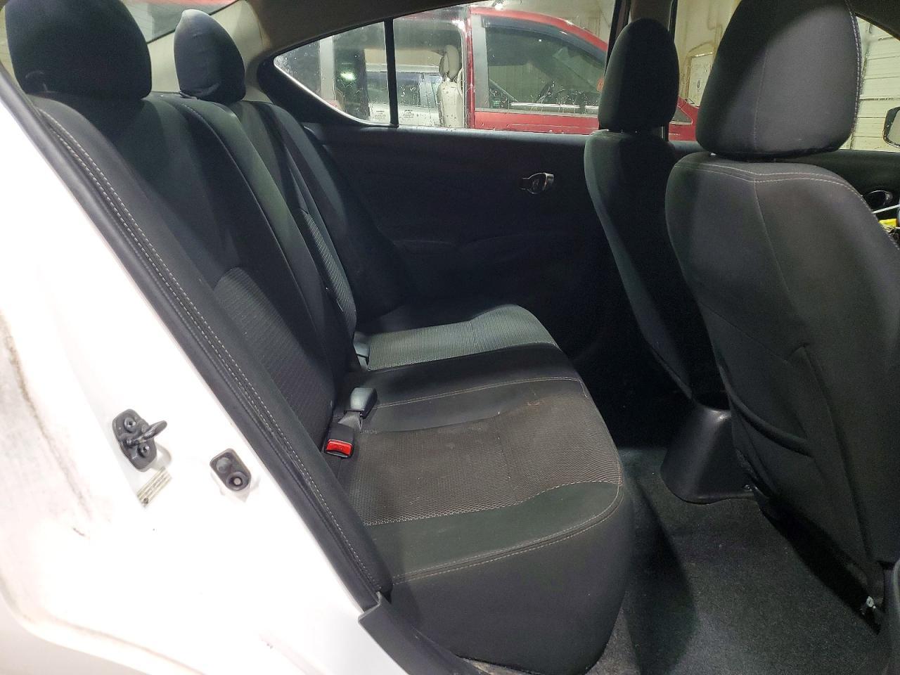 2018 Nissan Versa Sv - zdjęcie 10