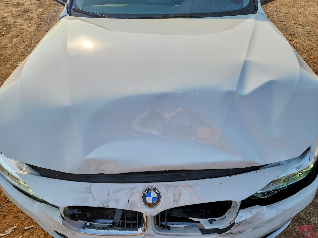 2018 BMW 320 Xi - zdjęcie 11