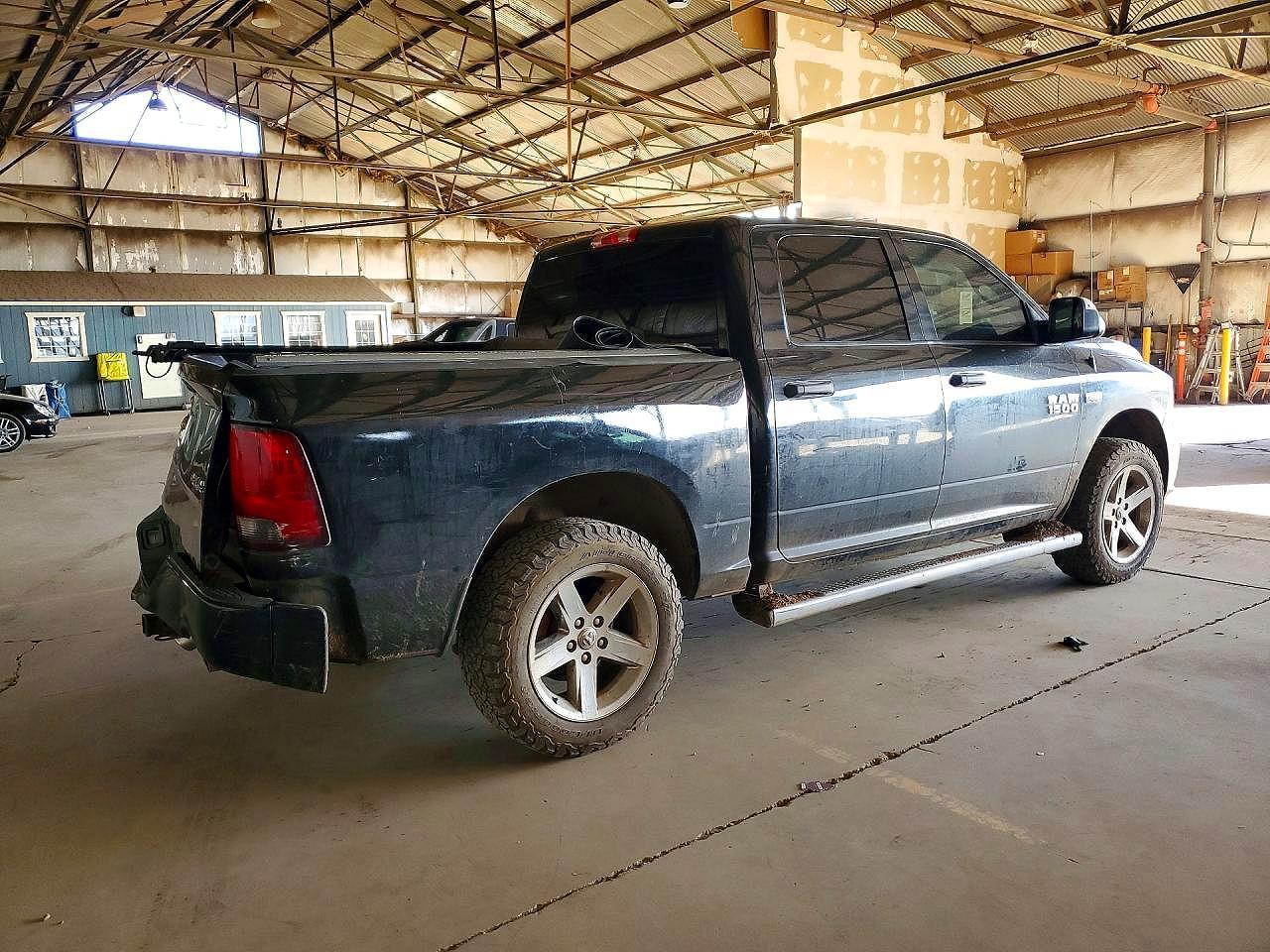 2016 Ram 1500 St - zdjęcie 3