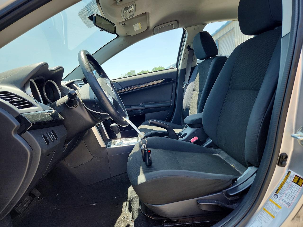 2017 Mitsubishi Lancer Es - zdjęcie 7