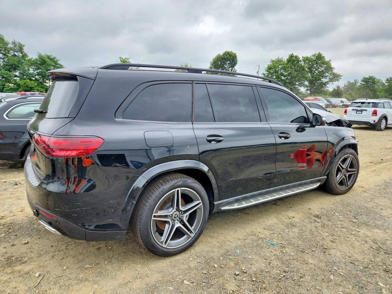 2025 Mercedes-Benz Gls 450 4Matic - zdjęcie 3