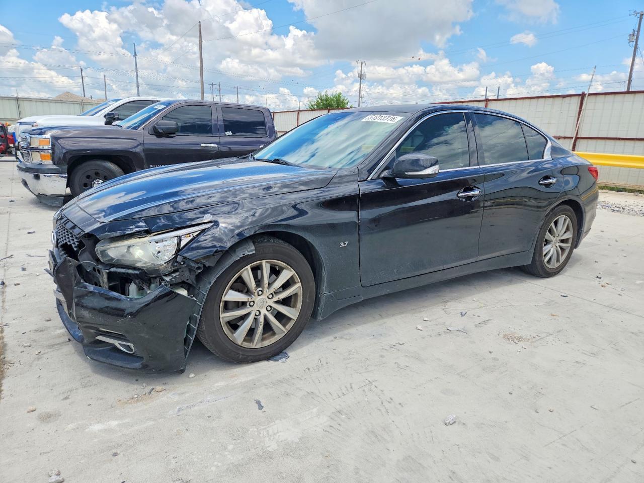 2015 Infi Q50 - zdjęcie główne