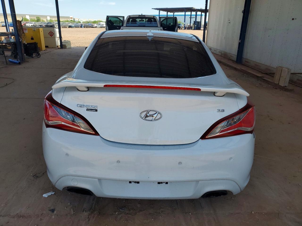 2016 Hyundai Genesis Coupe 3.8 Ultimate - zdjęcie 6