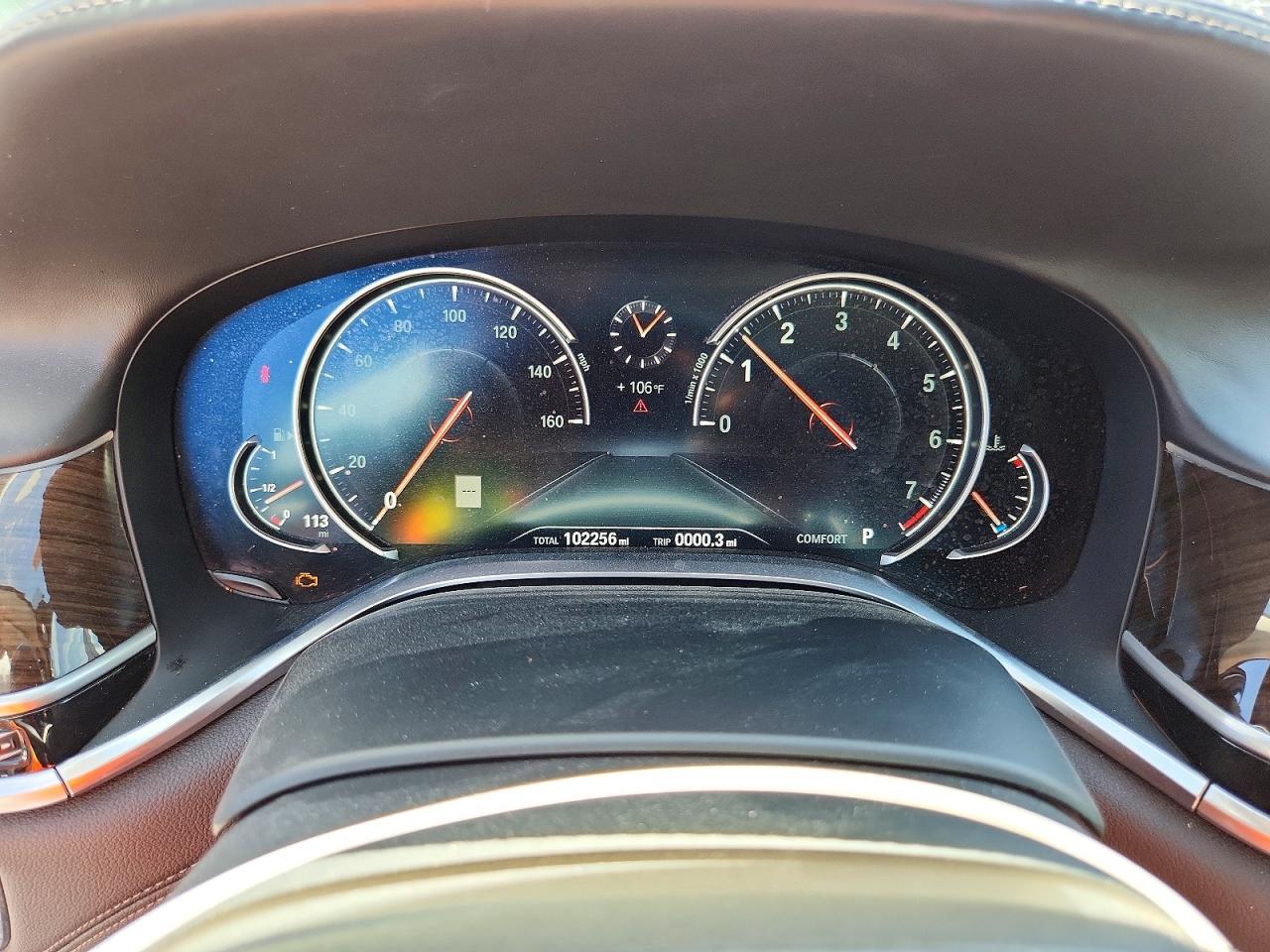2016 BMW Seria 7 750i - zdjęcie 9
