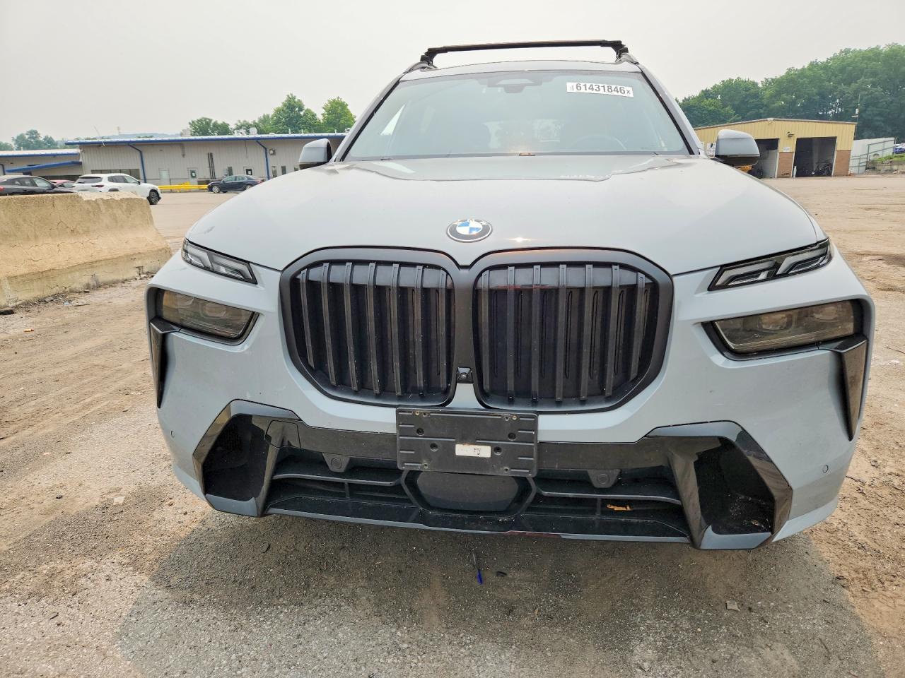 2025 BMW X7 xDrive40I - zdjęcie 5