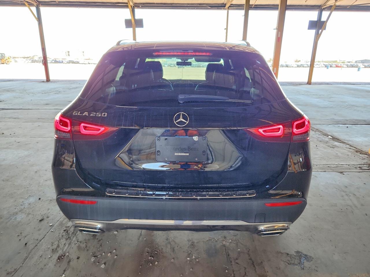 2023 Mercedes-Benz Gla 250 - zdjęcie 6