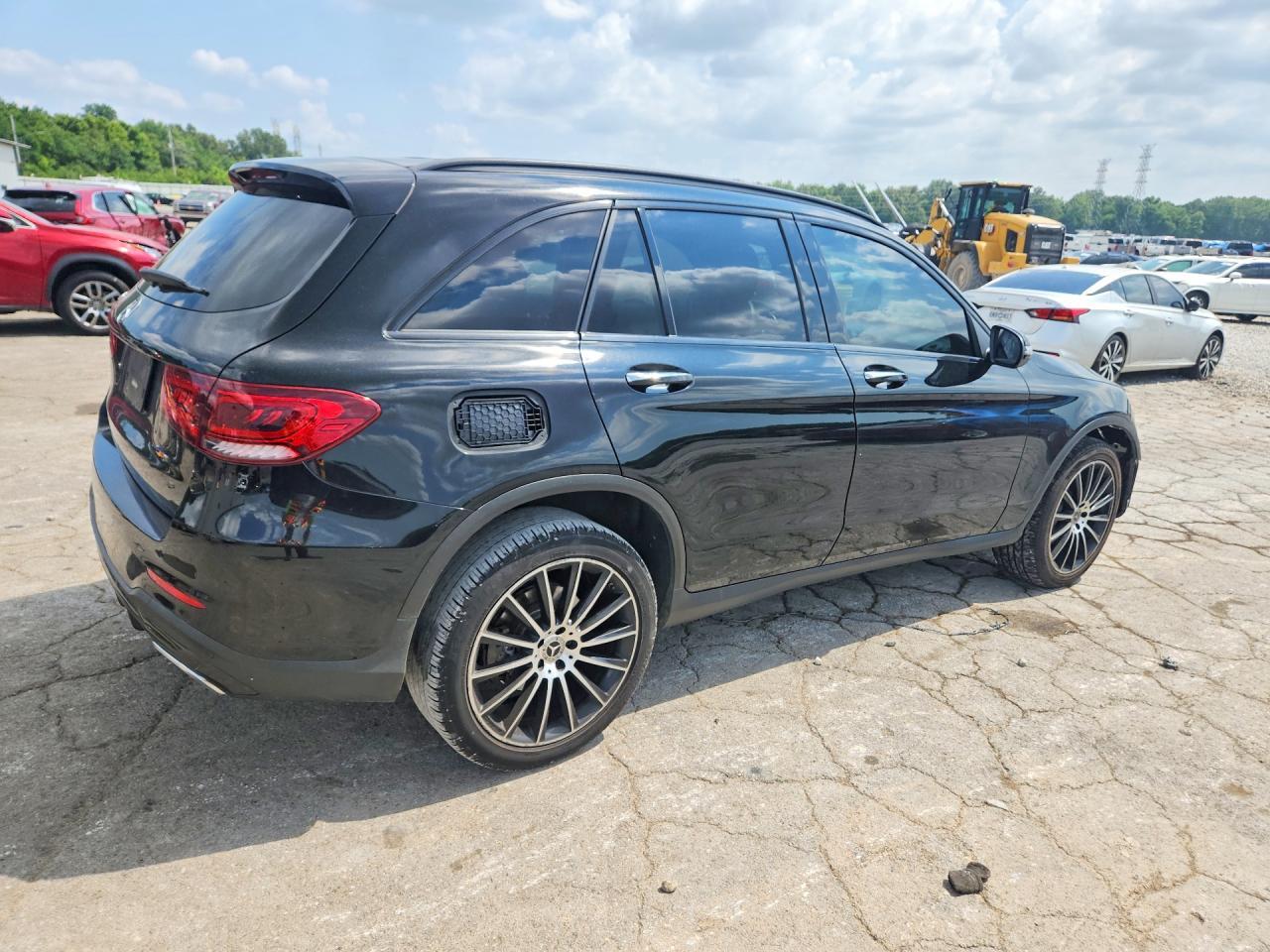 2021 Mercedes-Benz Glc 300 - zdjęcie 3