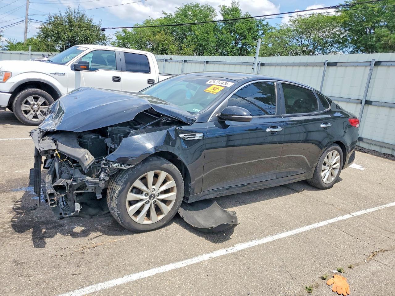 2017 Kia Optima Lx - zdjęcie główne