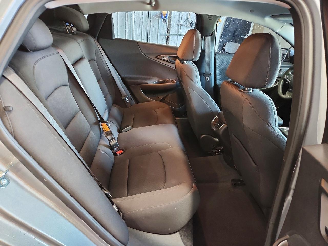 2023 Chevrolet Malibu Lt - zdjęcie 10