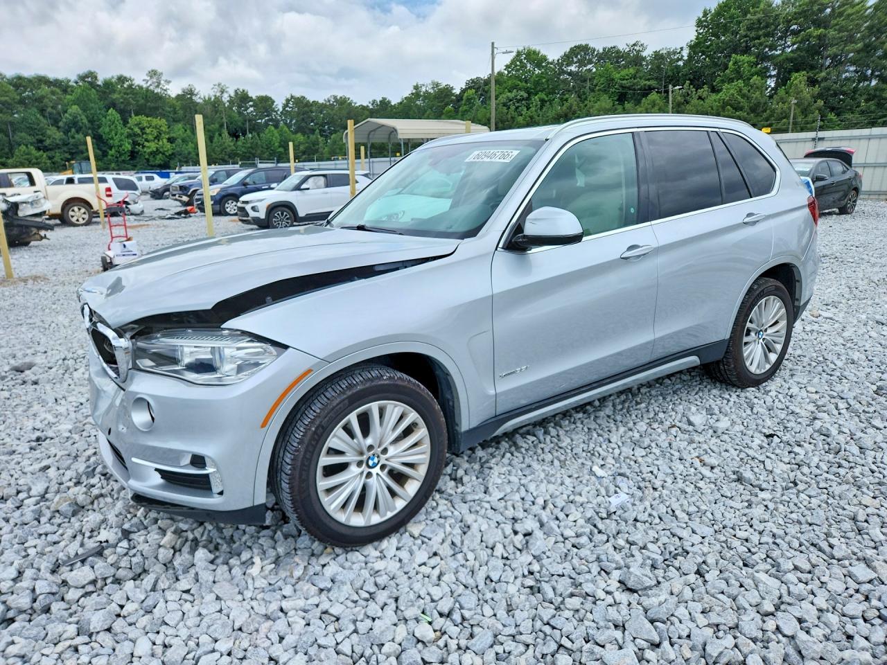 2016 BMW X5 xDrive35I - zdjęcie główne
