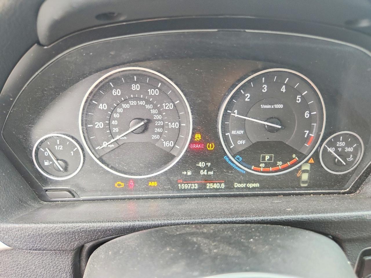 2016 BMW 320 I - zdjęcie 9