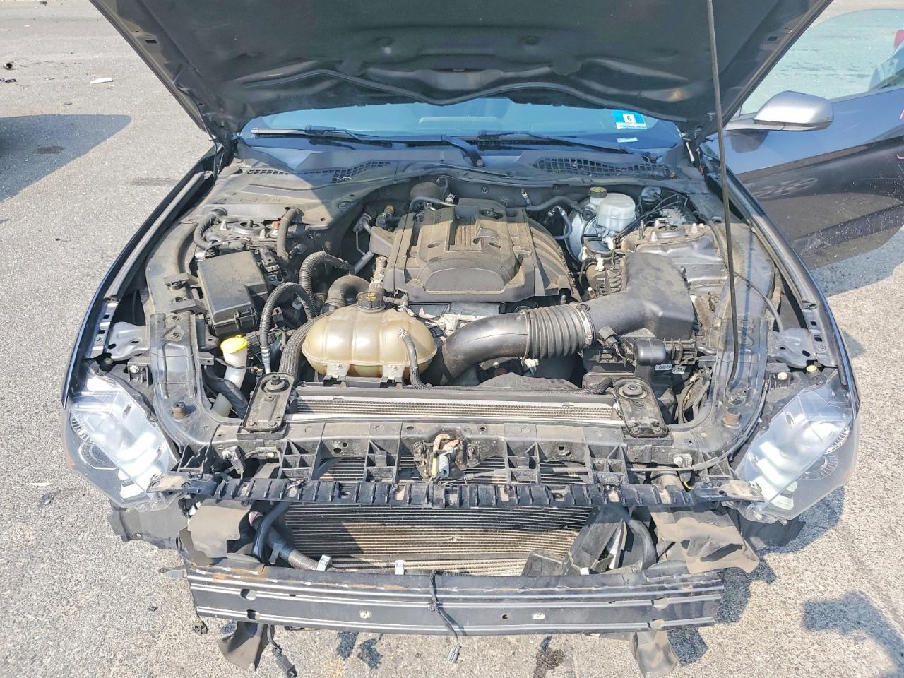 2019 Ford Mustang - zdjęcie 11